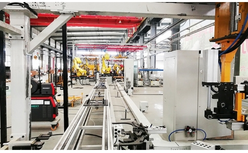 鋁合金集裝箱側(cè)箱自動(dòng)化焊接生產(chǎn)線